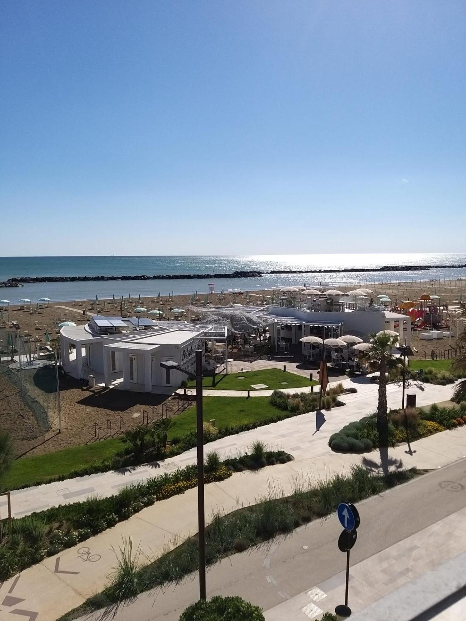 Hotel Ideal Rimini Exterior photo