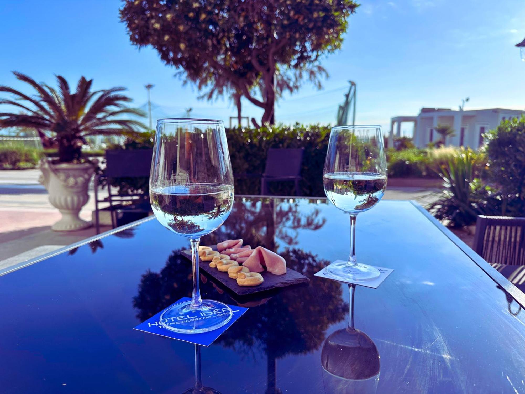 Hotel Ideal Rimini Exterior photo